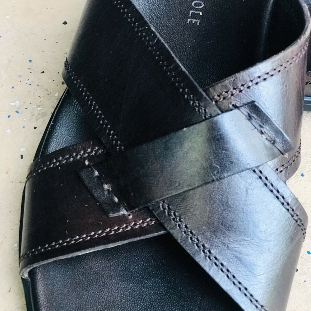 KENNETH COLE Lite-N-Up Leather Sandal - Picture 8 of 10